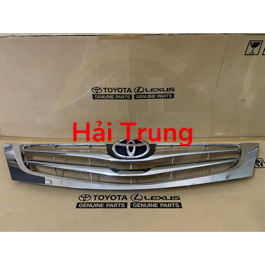 Mặt ca lăng Toyota Innova 2008-2012 liền logo mạ crom TY30646ACR
