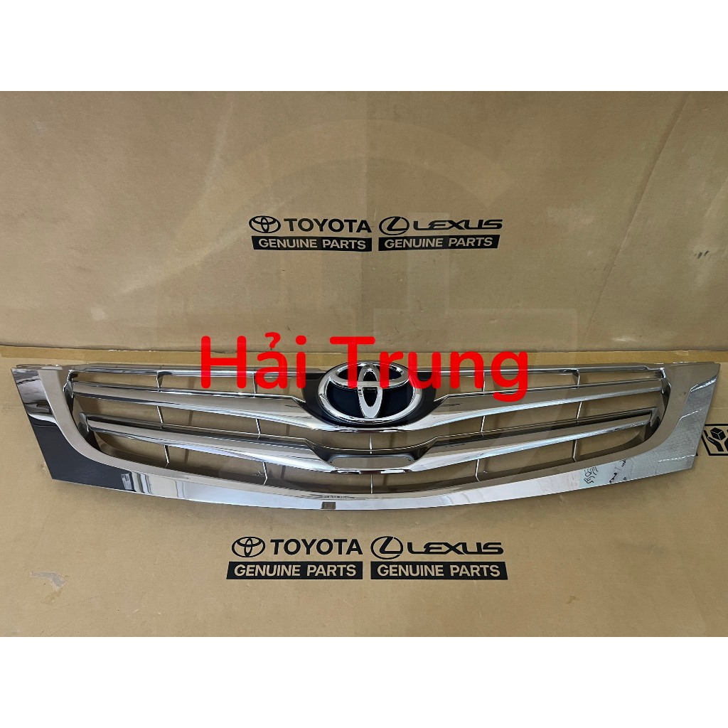 Mặt ca lăng Toyota Innova 2008-2012 liền logo mạ crom TY30646ACR