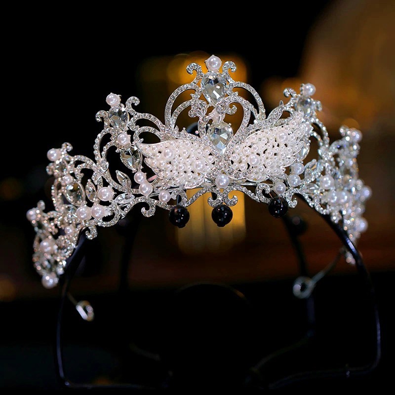 Vương Miện Thiên Nga Nhẹ Nhàng Cho Các Nàng Dâu- - PKCMINHTAM