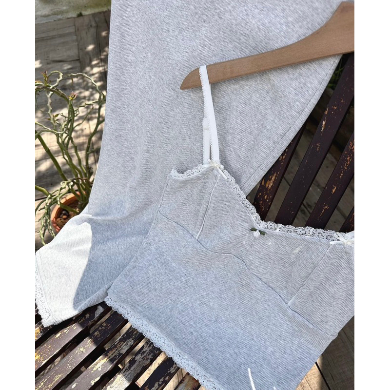 Set áo và váy hoa hồng