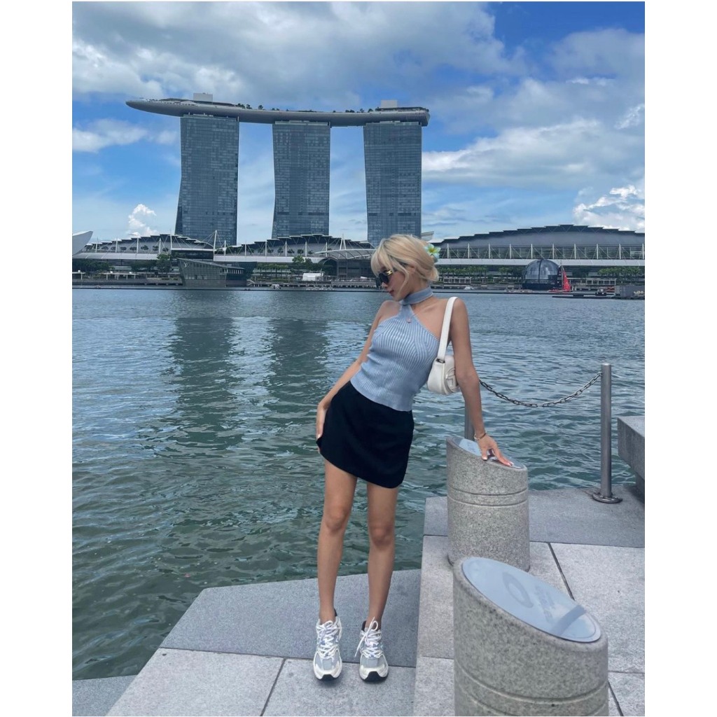 Quần Váy Mini Skirt Form Chữ A Màu Trắng Đen