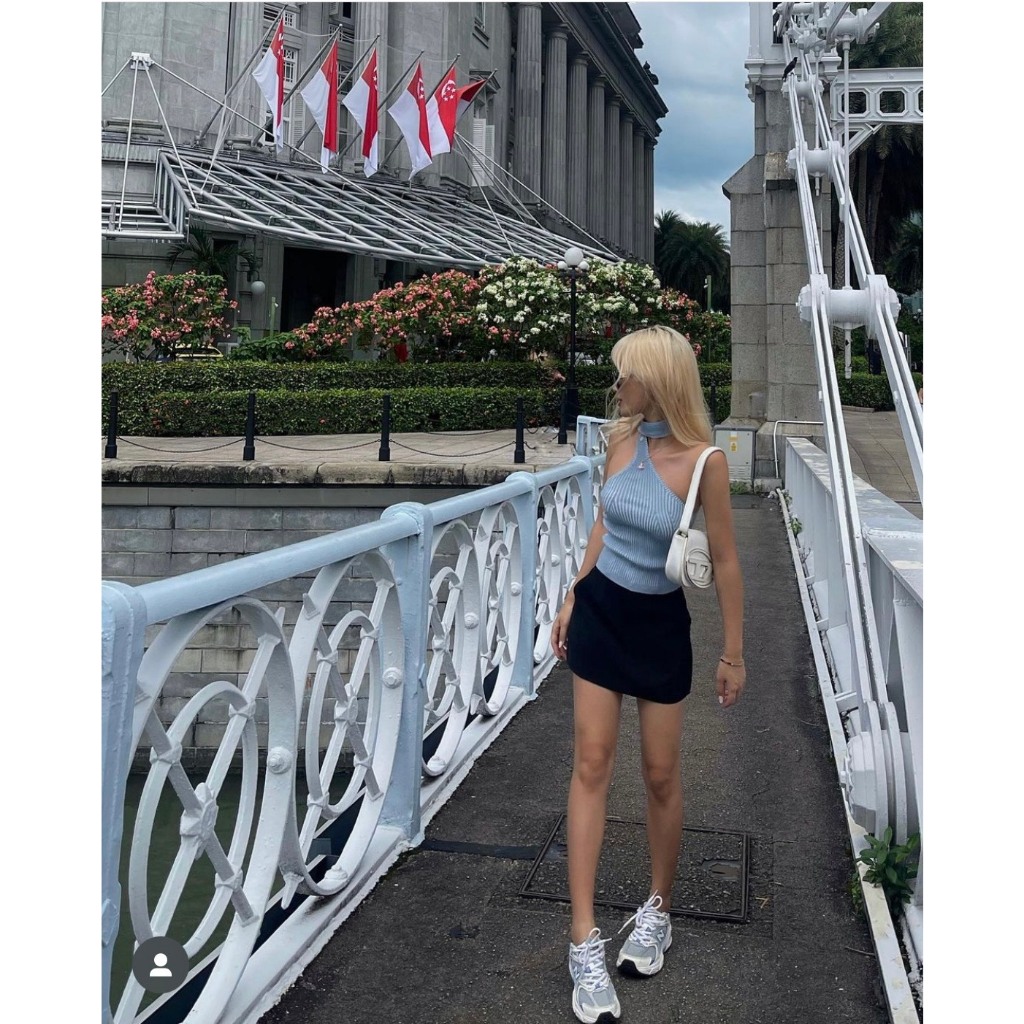 Quần Váy Mini Skirt Form Chữ A Màu Trắng Đen