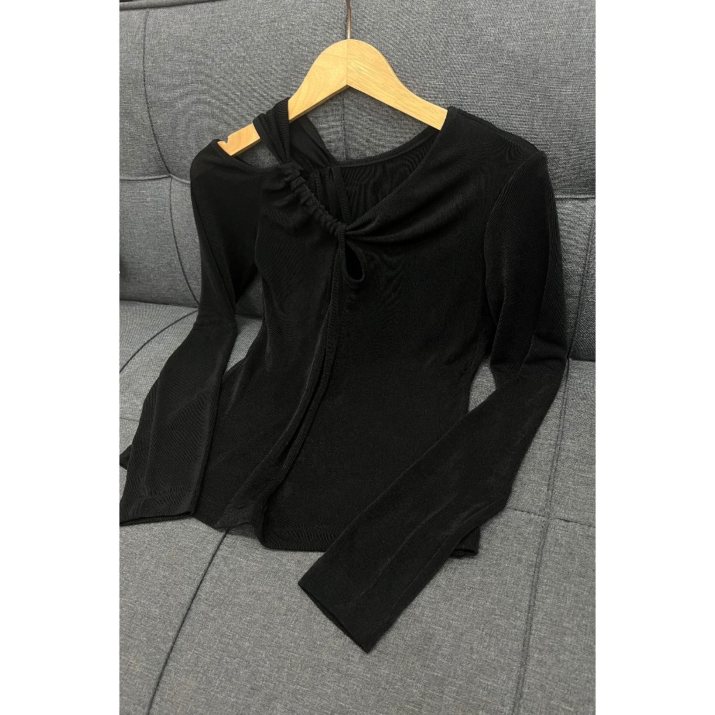 Áo thun gân thiết kế