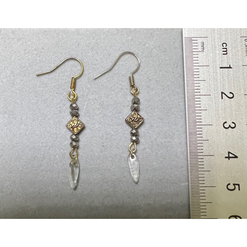 Bông tai móc nhiều mẫu