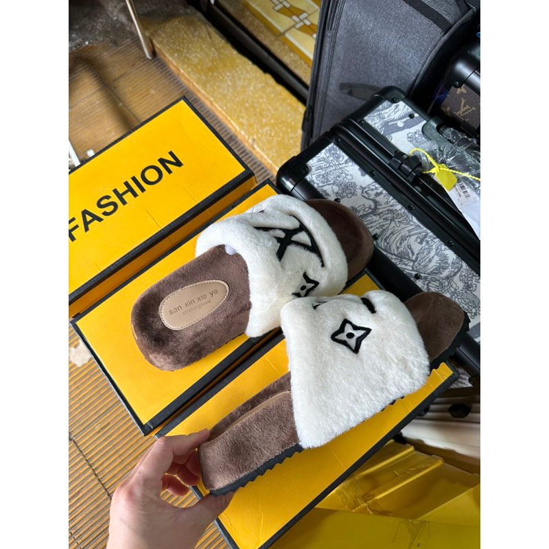 Dép lông cao cấp hàng full hộp . kèm hình thật 💯
