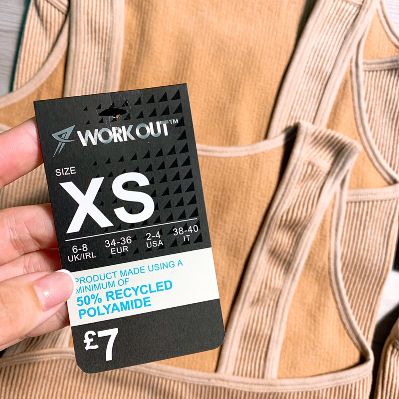 🐻 Tank seamless siêu xinh nhà PRlMARK