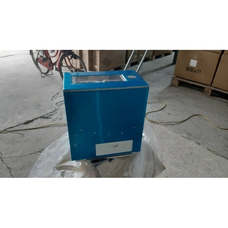 BossEU - Thùng gạo gắn cánh, ray âm cao cấp BS300GC