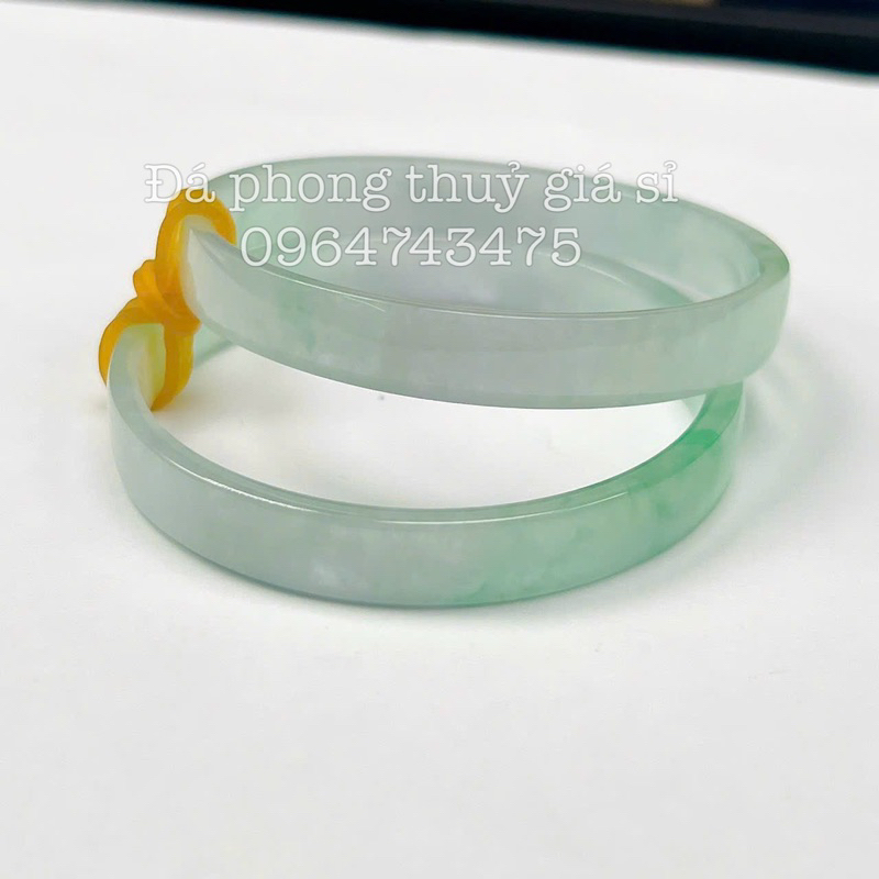 Vòng bản liền ngọc cẩm thach biến thể siêu đẹp mịn size 50-52mm