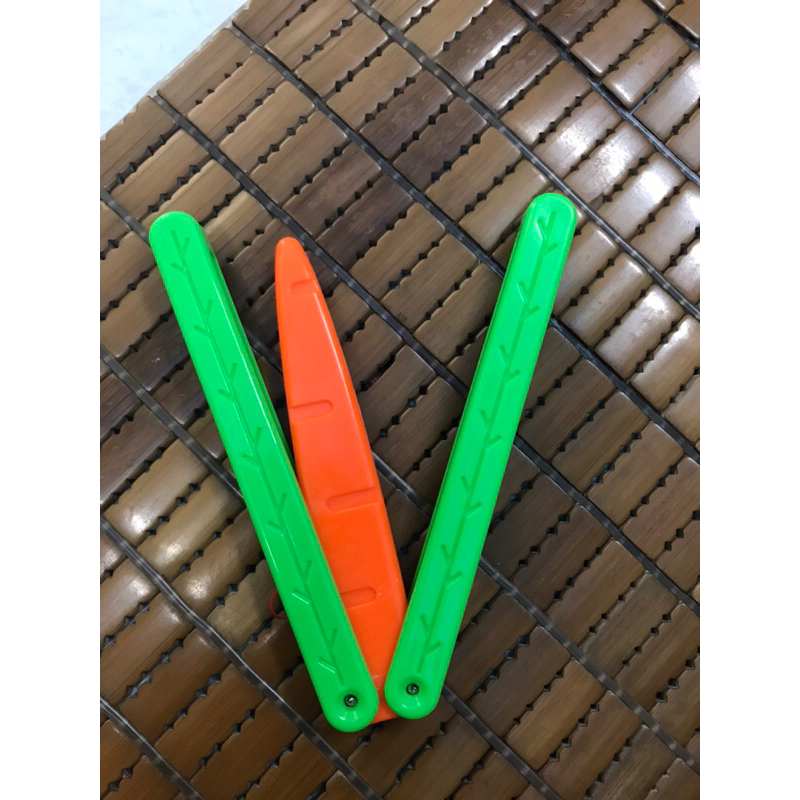 Đồ chơi vô tri hót