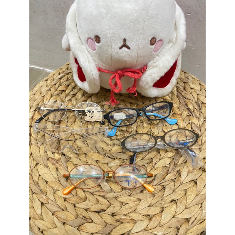 Kính si, kính 2hand, kính vintage, kính si nhật, kính bayonetta