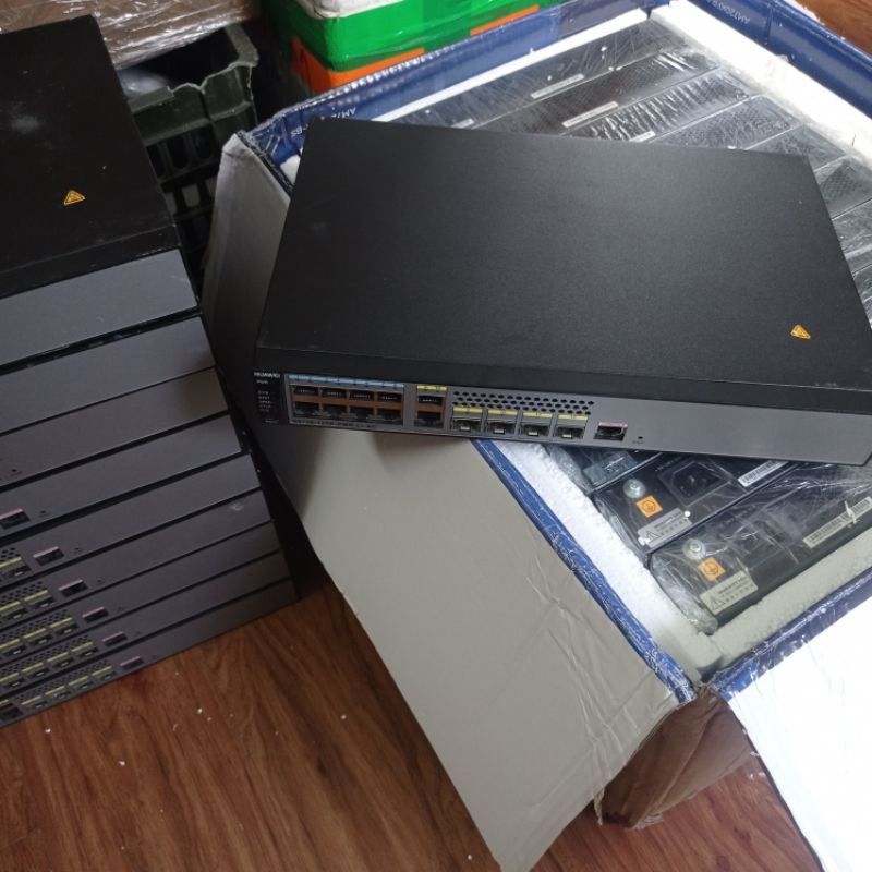 Switch POE Chuẩn AT Huawei S5720-12TP-PWR-LI-AC