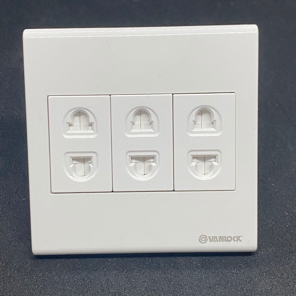Ổ Cắm Ba 2 Chấu Vuông 16A Sino (S98CC3X + S18CCU) Dòng S98CC