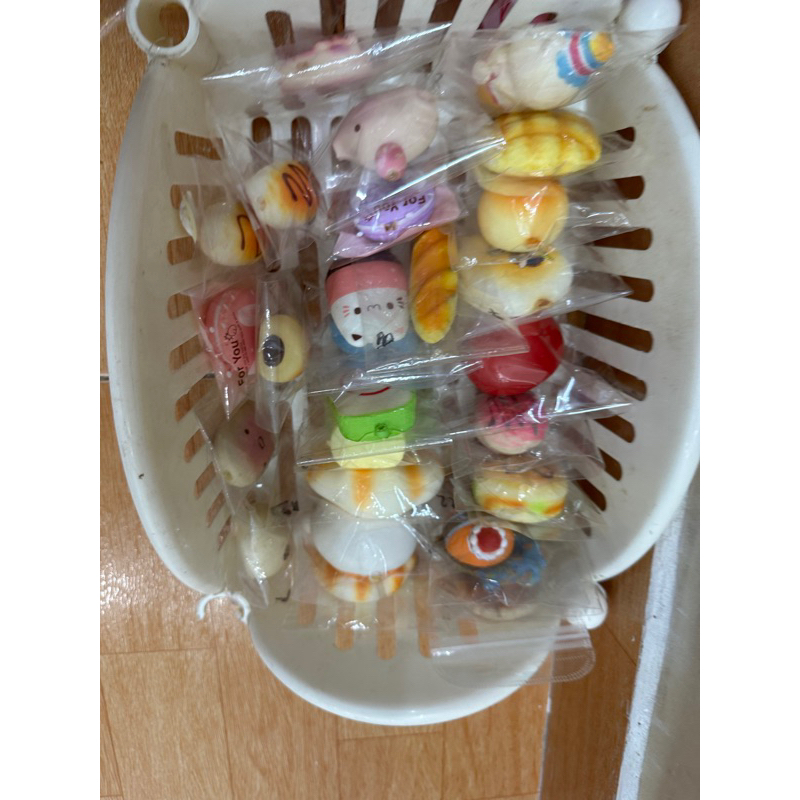 Squishy mini ngẫu nhiên