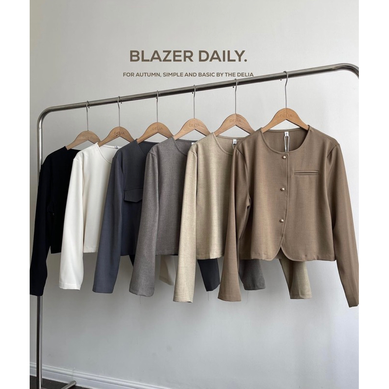 2318-2 ÁO BLAZER CỔ TRÒN DÀI TAY 3 CÚC