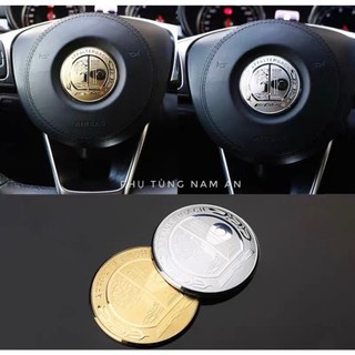 Logo amg trang trí vô lăng xe mercedes