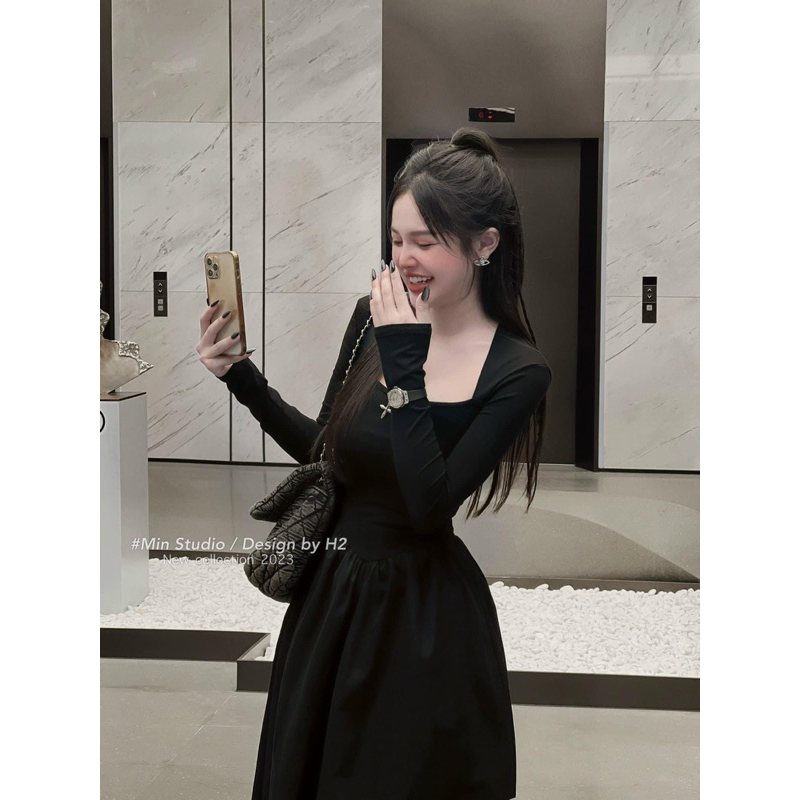 Váy Thô Dài Tay Trơn Đính Logo Chrome Heart MIN • Melanie Boutique