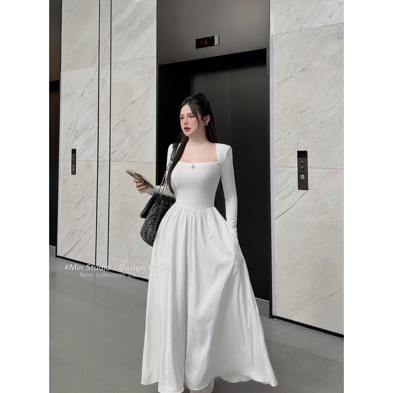 Váy Thô Dài Tay Trơn Đính Logo Chrome Heart MIN • Melanie Boutique