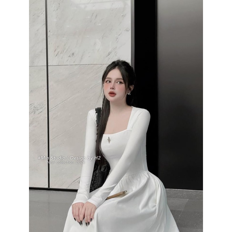 Váy Thô Dài Tay Trơn Đính Logo Chrome Heart MIN • Melanie Boutique