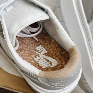 Giày sneaker Jo.rdan xám đế cao ( giá chưa bao gồm box bảo vệ )