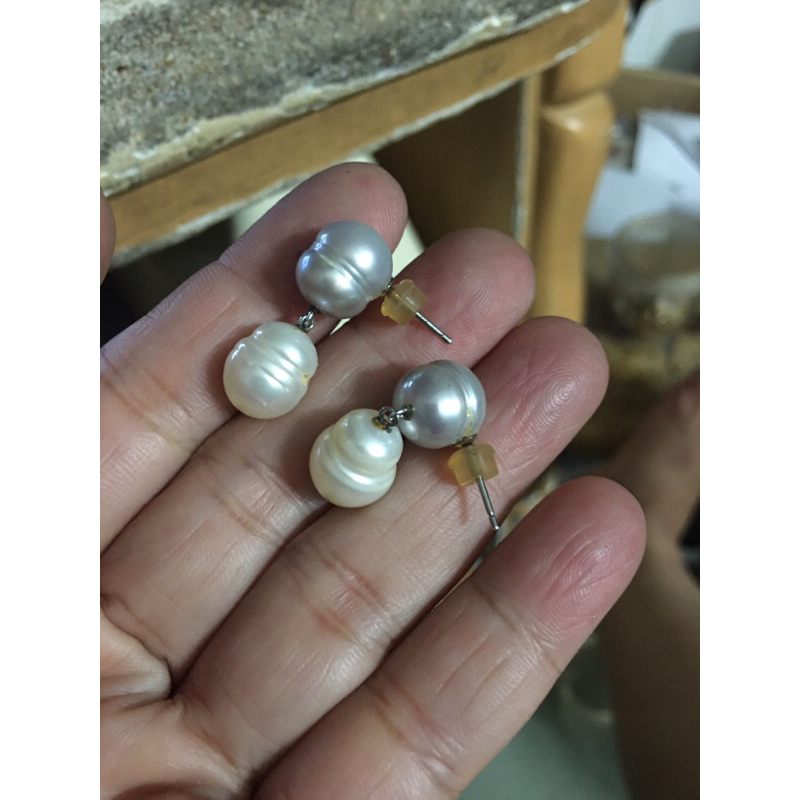 Hoa tai phối trai thật hai màu dị si tuyển Nhật