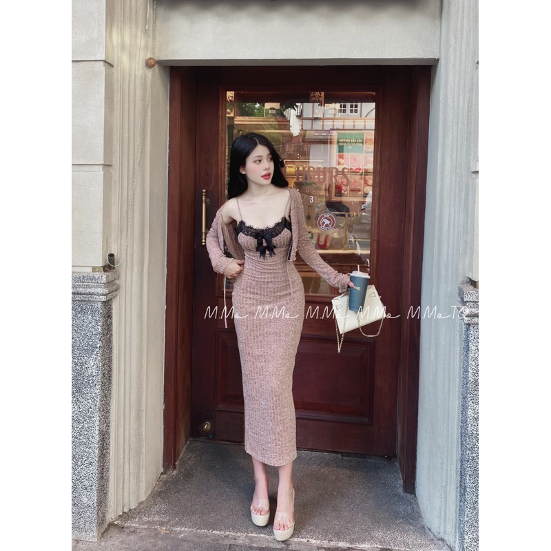 Đầm body dáng dài phối ren kèm áo choàng len siêu hách dáng