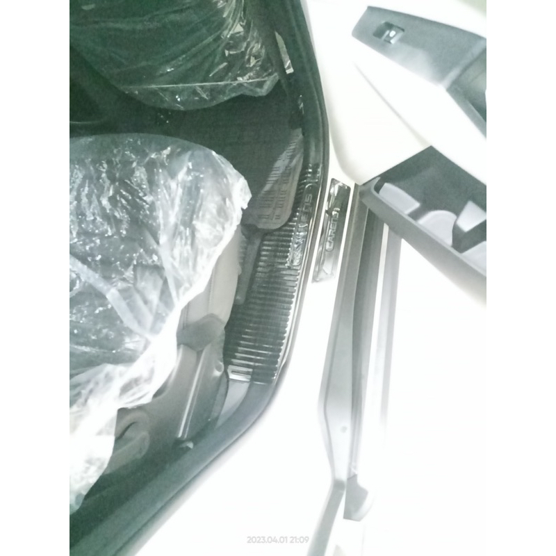 Ốp bậc cửa, nẹp bước chân trong ngoài titan Kia Carens 2023 cao cấp