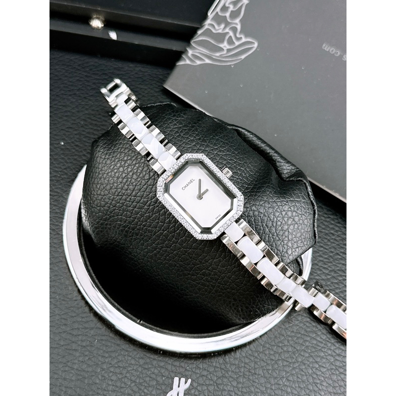 Đồng hồ cao cấp Chanel đá sứ, đá Ceramics kết hợp vỏ Thép mặt chữ nhật siz 20mm x25mm