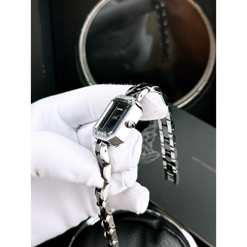 Đồng hồ cao cấp Chanel đá sứ, đá Ceramics kết hợp vỏ Thép mặt chữ nhật siz 20mm x25mm