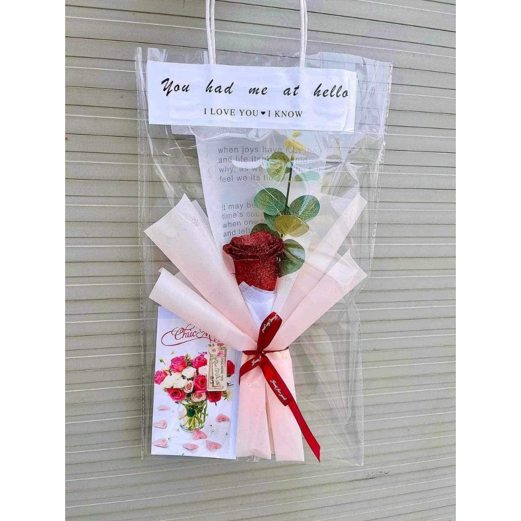 Bó 1 bông hồng sáp Kim Tuyến theo yêu cầu khách