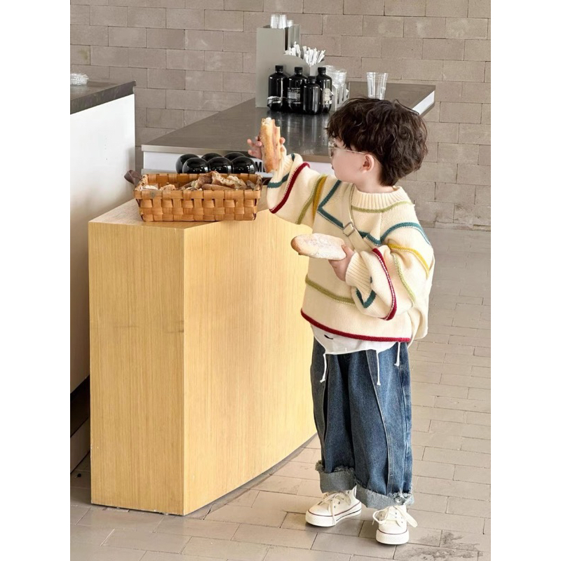 Áo Thun Trắng Trơn Dài Tay Rách Vạt Gấu Cho Bé Trai, Chất Cotton Thoáng Mát, Mix Hoodi Mix Mọi Phong Cách - XUDOO KIDS