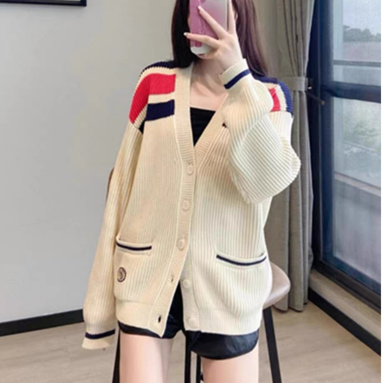 Áo khoác len cardigan nam nữ cổ V form rộng có túi unisex kẻ ngang basic mặc đôi chất mềm DELIZ | BigBuy360 - bigbuy360.vn