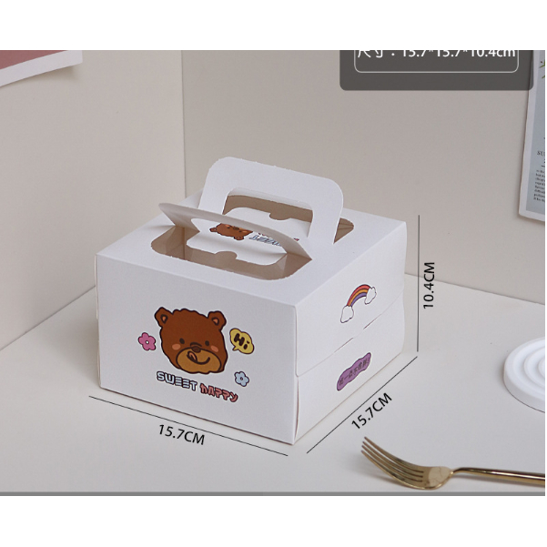 1 Hộp bánh kem, sinh nhật hình gấu con