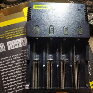 sạc đa năng nitecore i4