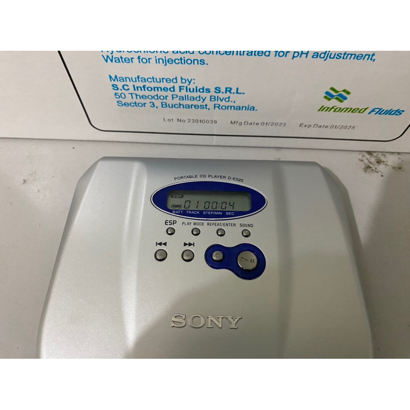 Sony De525