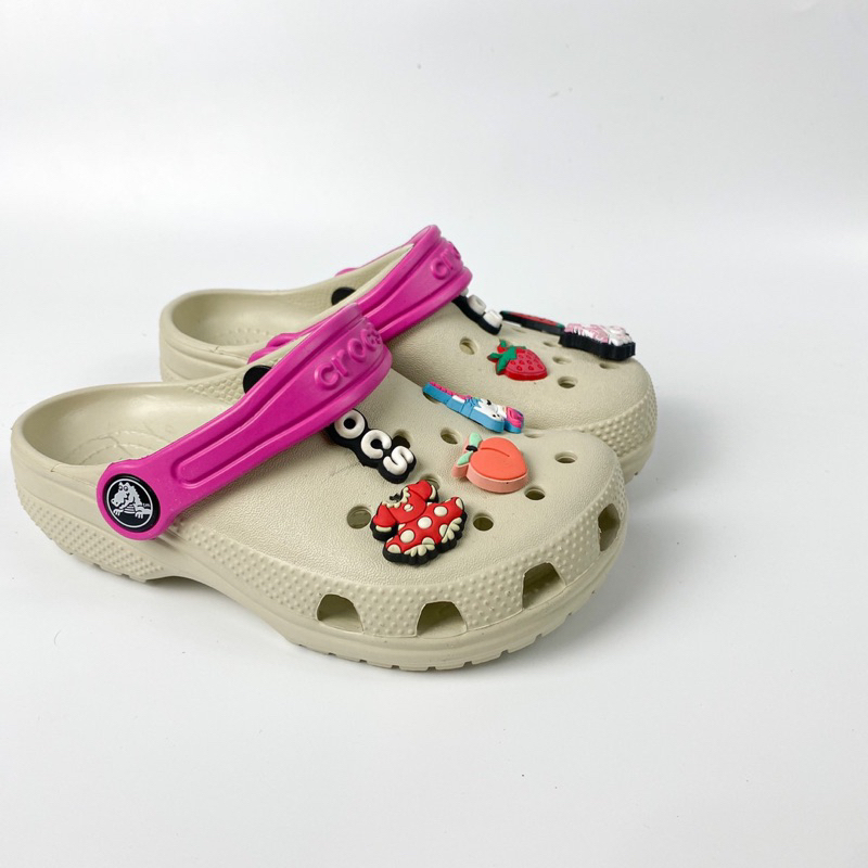 Dép trẻ em ,Dép trẻ em Crocs lỗi nhẹ đã sử lý hàng chính hãng  tặng kèm stiker - Cinghutag