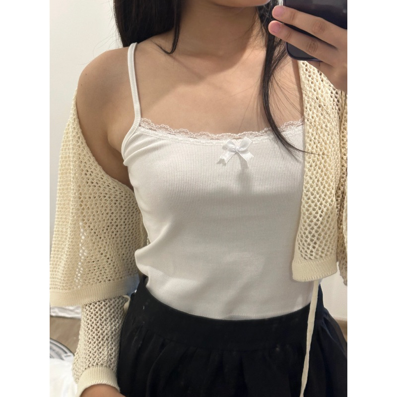 Áo hai dây viền ren đính nơ PINK ICING