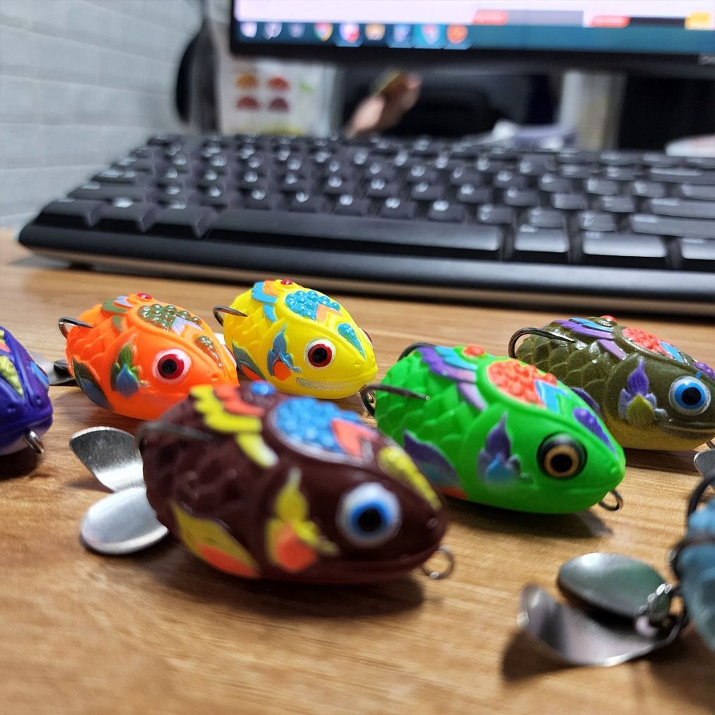 Nhái hơi câu lure mồi ếch giả N dài 4,2cm nặng 8,3g màu sắc thu hút cá