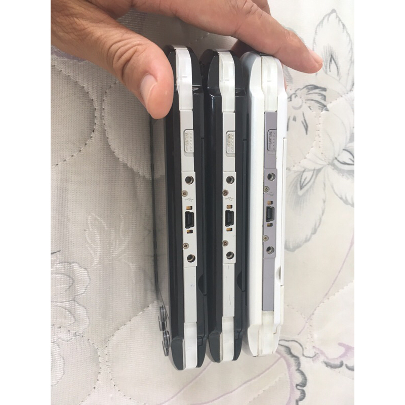 Máy chơi games sony psp3000 kèm thẻ 32g full games hay