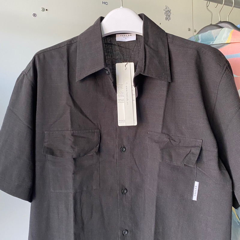 Sơ Mi Đũi Teelab Màu Đen