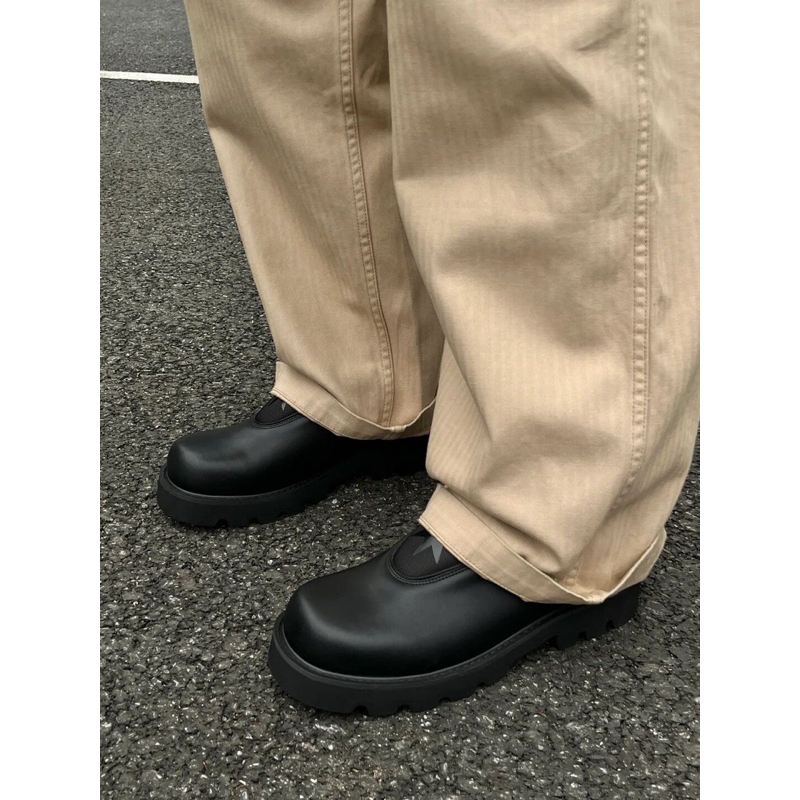 KAMI ANGER MULE - Giày lười sục da pu thu đông nam cleanfit