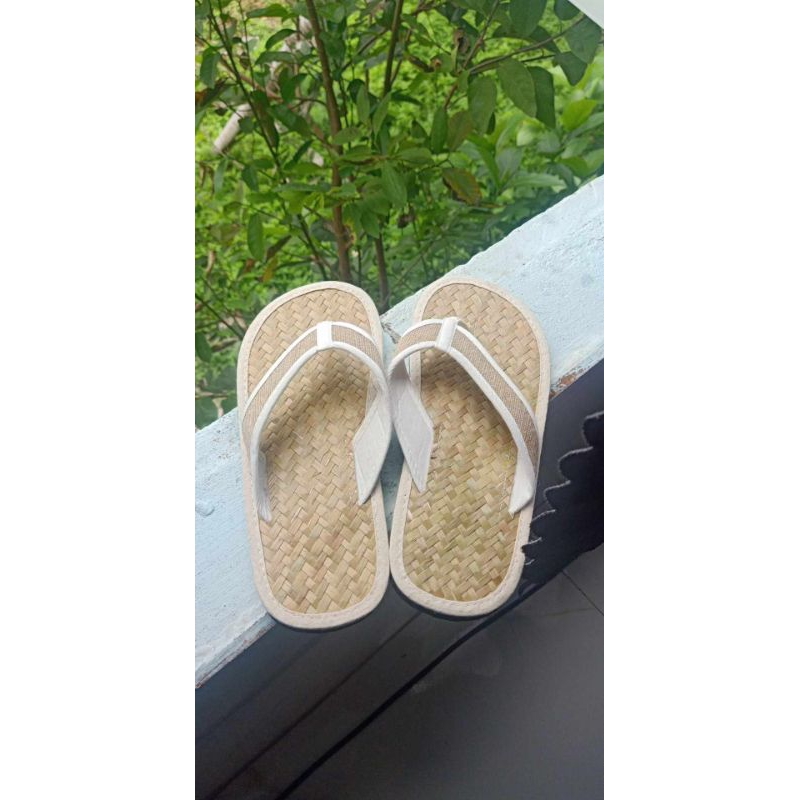 Dép chiếu đi trong nhà hàng new 100%