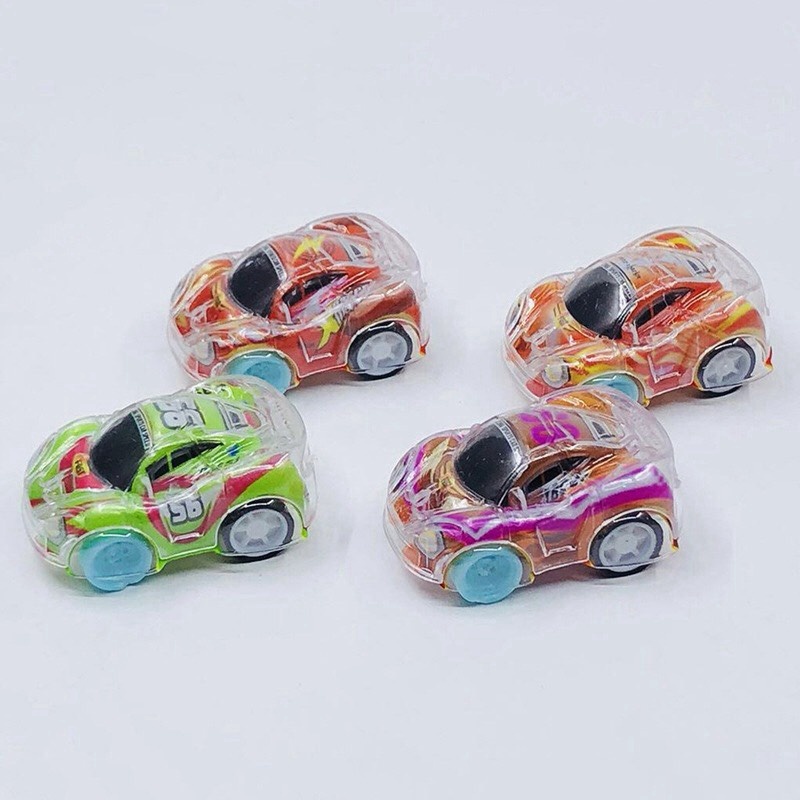 Đồ chơi xe ô tô mini chạy dây cót cho bé - màu ngẫu nhiên