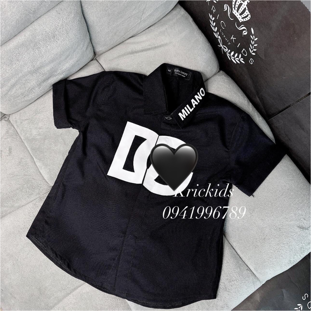 TKT Sơ mi cộc tay đen hoạ tiết