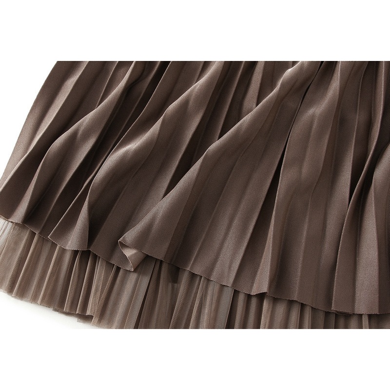 V.I.T House | Chân váy ren đính hạt