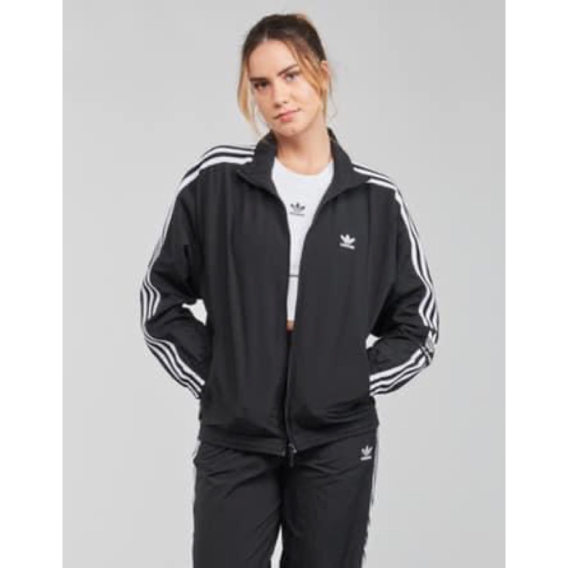 Áo khoác gió adidas form unisex hàng VNXK