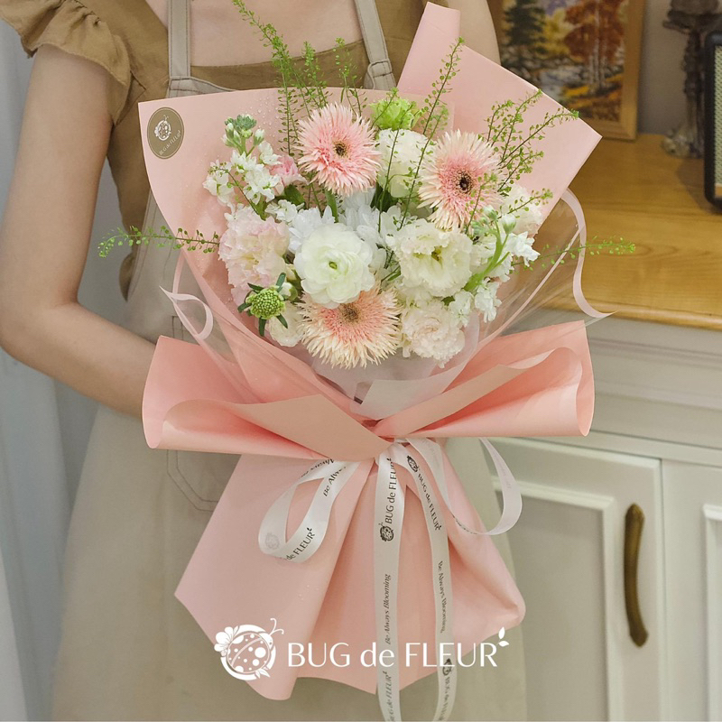 Tập 20 tờ bóng kính trong viền màu gói hoa