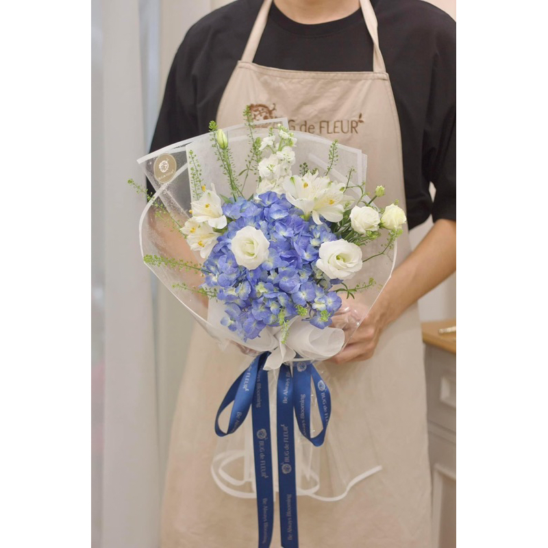 Tập 20 tờ bóng kính trong viền màu gói hoa