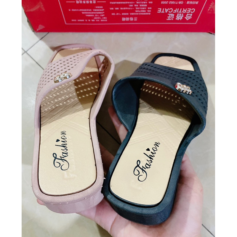 Dép nữ nâng gót cao cấp hình trái tim
