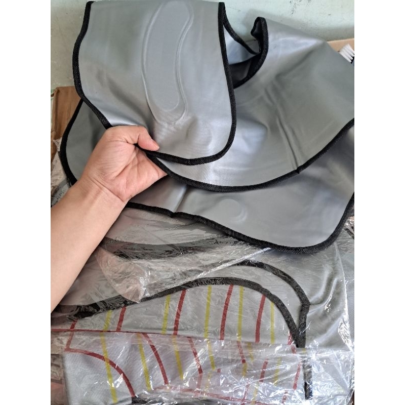 155k/3 miếng choàng da nhuộm tóc