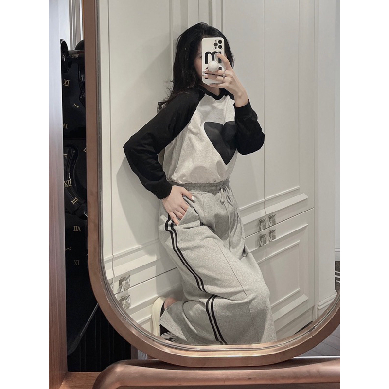 Sét áo váy đôi cho mẹ và bé hình trái tim màu ghi